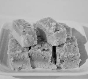Mawa Pista Barfi