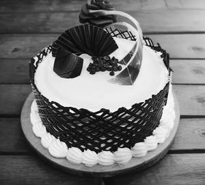 Pineapple pastry cake