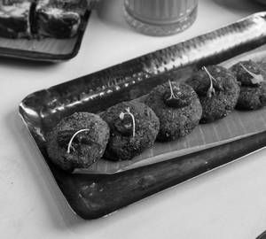 Kokum Beetroot Ki Tikki (5 Pcs)