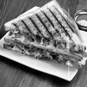 Grilled sandwich veg