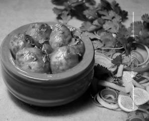 Dum Aloo Jaipuri