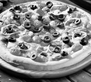 Four In 1 pizza '9'inch