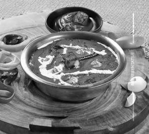 Paneer Do Pyaza (Full)                                                                     