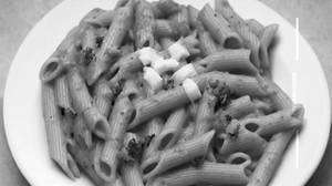 Red sauce pasta half