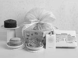 Premium      Gift Hamper Basket