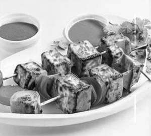Paneer tikka achari