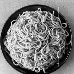 Garlic Hakka Noodles