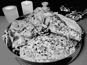 Paratha Basket (4 Pc - Whole Wheat)