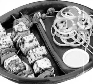 Paneer Hariyali Tikka