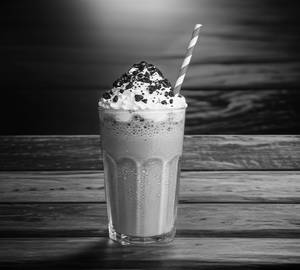 Oreo Crunchy Milkshake