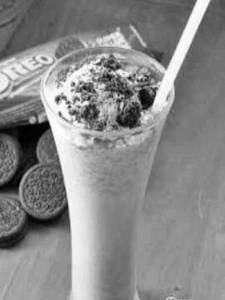 Oreo Milk Shake