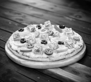 Tandoori pizza