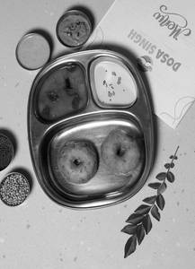 Onion Chilly Vada (2 Pcs)