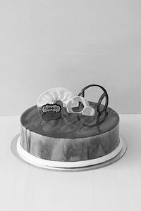 Milk Vancho Cake