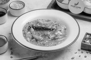Chicken In Lemon Chilli Sauce