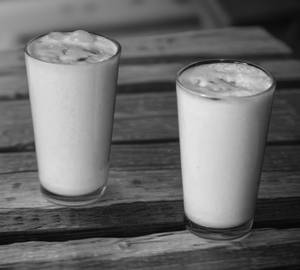 Plain lassi (sweet/salt)