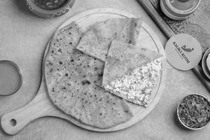 Paneer Paratha [1 Piece]