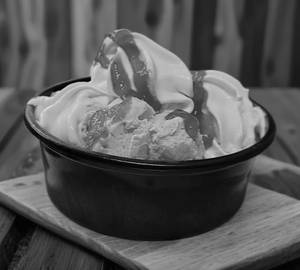 Strawberry Sundae