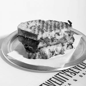 Cheesy Mushroom Melt Sandwich