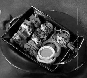 Achari Paneer Tikka