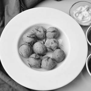 Cheese Paneer Balls (8 Pcs)