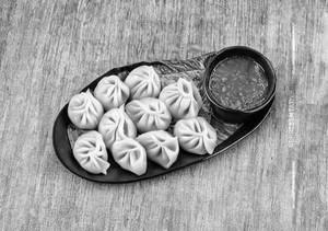 Steam Paneer Momos