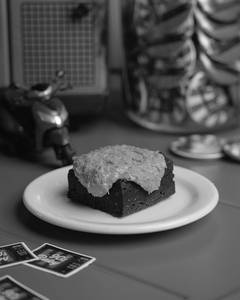 Pistachio Kunafa Brownie