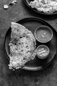 Onion Rava Sada Dosai