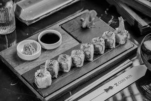 Chilli Shrimp Sushi(8 Piece)