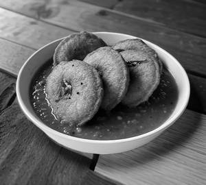 Sambar Wada (4pc)