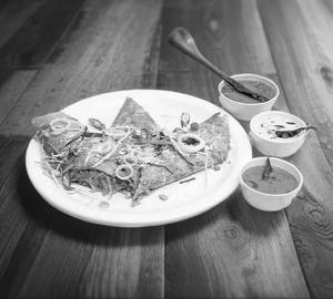 American Chopsuey Dosa With Cheese