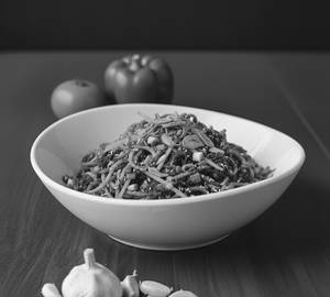 Burnt Garlic Noodles [Veg]