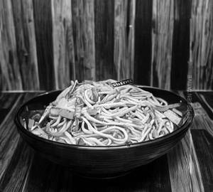 Hakka Noodles( half)