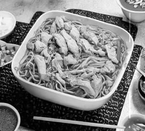 Chicken Hong Kong Noodles