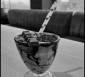 Kitkat cold coffee