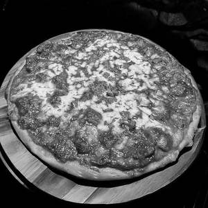 Butter Chicken Pizza