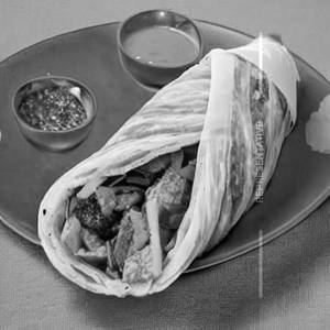 Single egg veggie roll