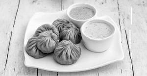 Haryali Momos