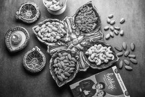 Dry Fruit diya thali 4 portion (400 g)