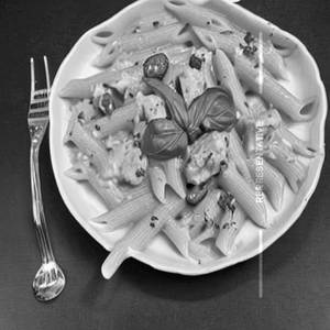 Small Portion Chicken Pasta In Red Sauce