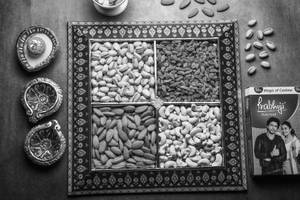 Dry Fruit Gift Tray 4 portion (800 g)