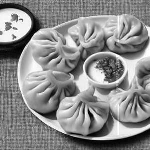 Butter Garlic Momos