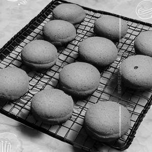 Besan Khatai