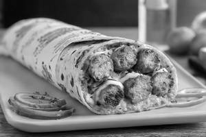Soya Chilli Roll