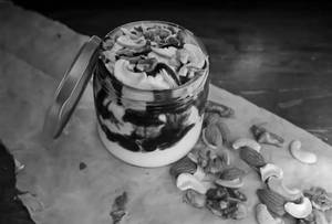 Dry Fruits Vanilla Ice Cream