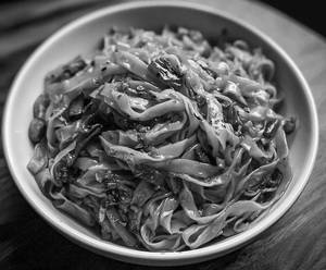 Chilli garlic pasta