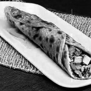 Special Maanchow Veg Roll