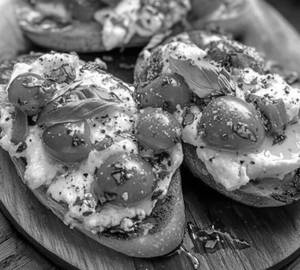 Classic special garlic bread