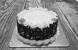 Mini Classic Black Forest Cake [300 Gms]