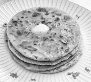 Butter Aloo Paratha